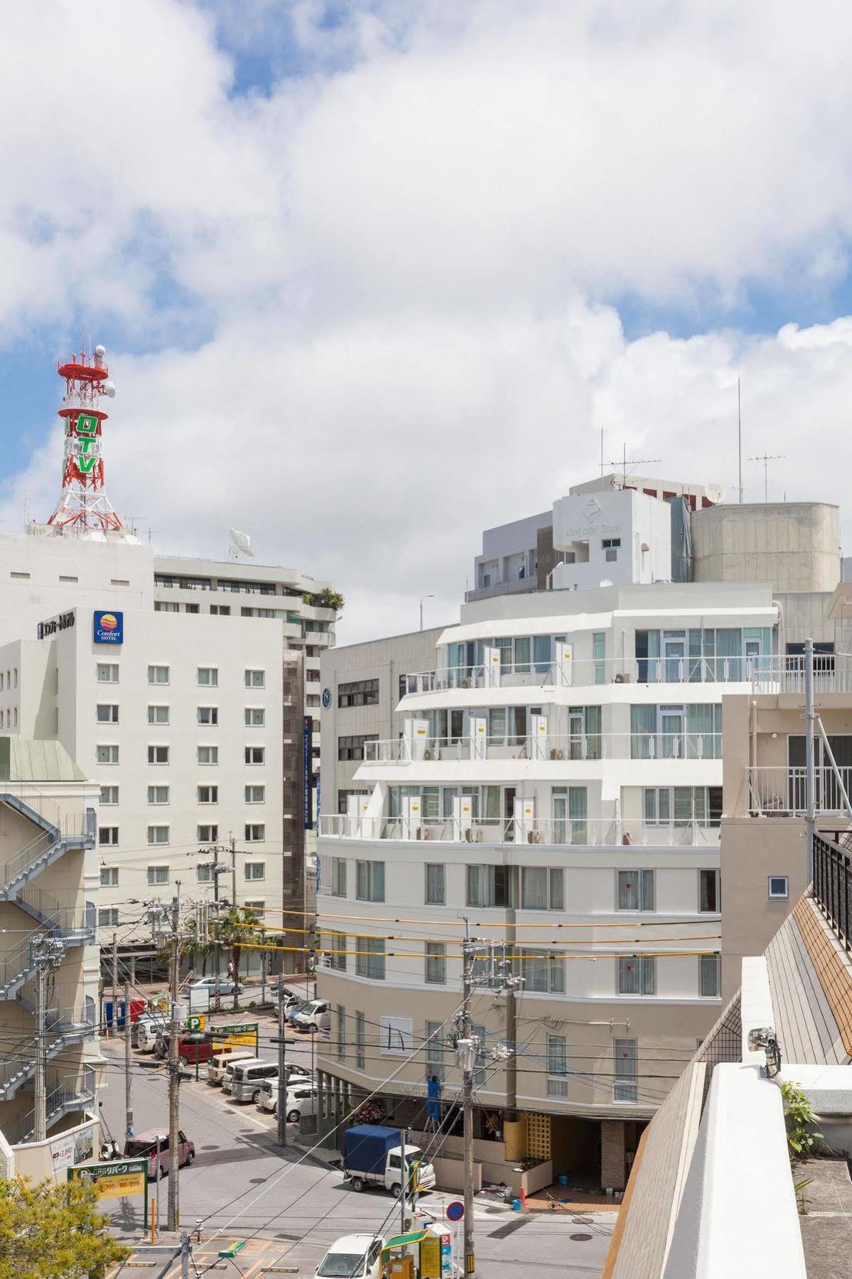 Kariyushi LCH. Premium Hotel Naha Bagian luar foto
